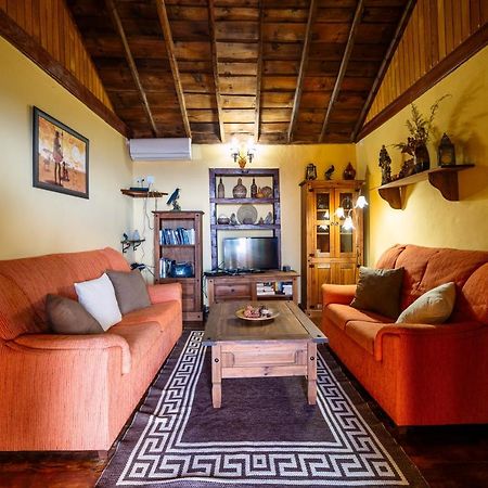 El Palmeral Tinizara Bagian luar foto